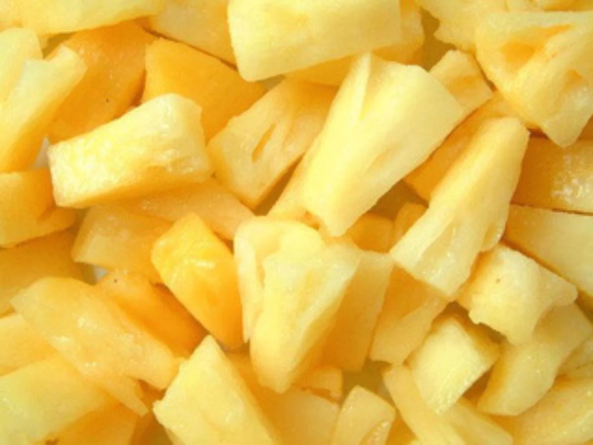 Frozen Pineapple chunks exporter in India